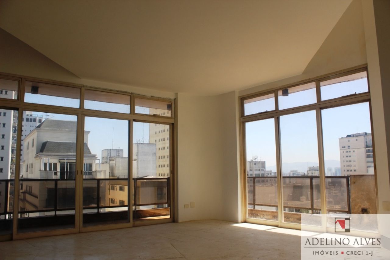 Triplex para Venda - SANTA CECÍLIA