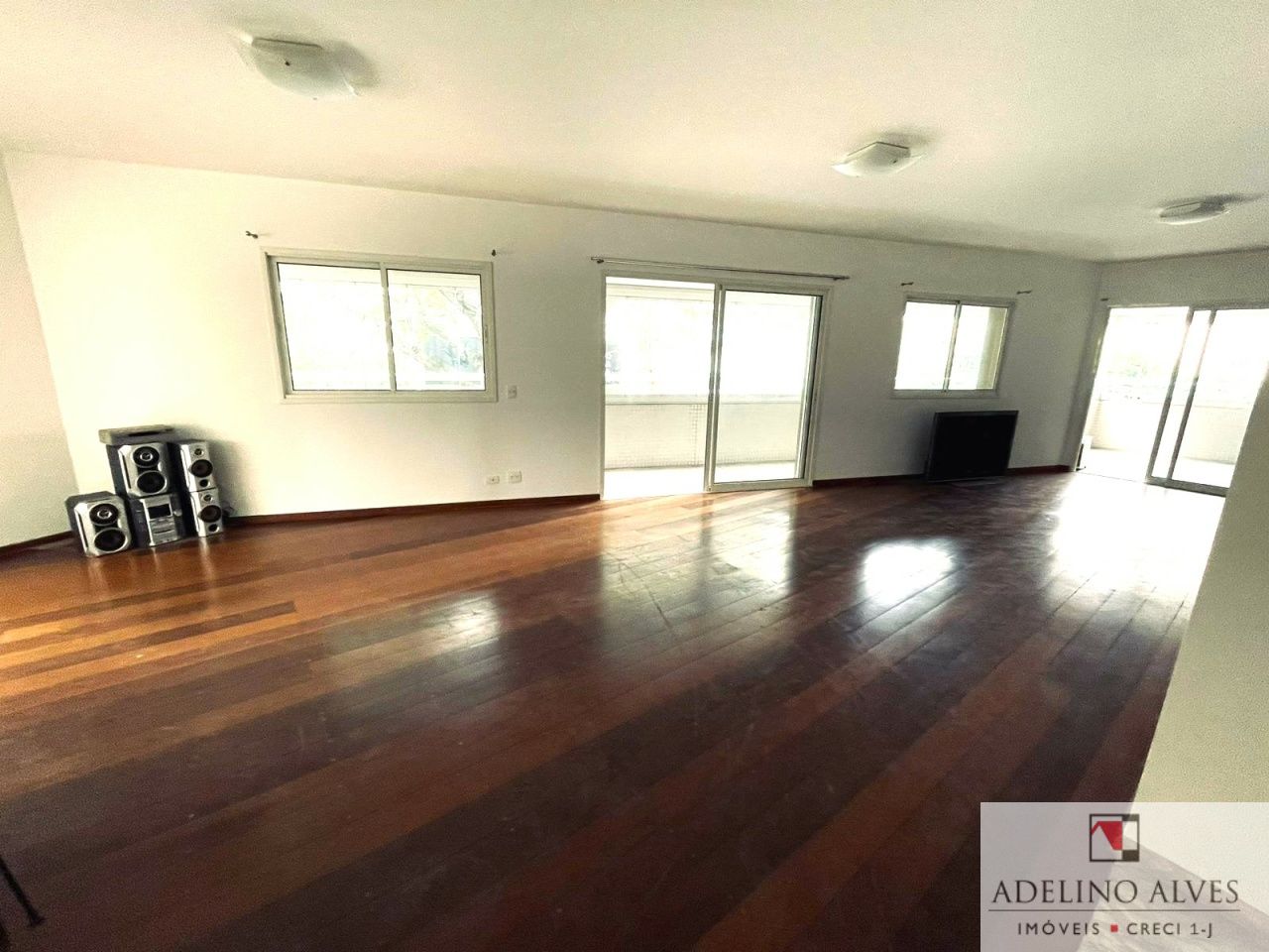 Apartamento para Venda - PARAÍSO