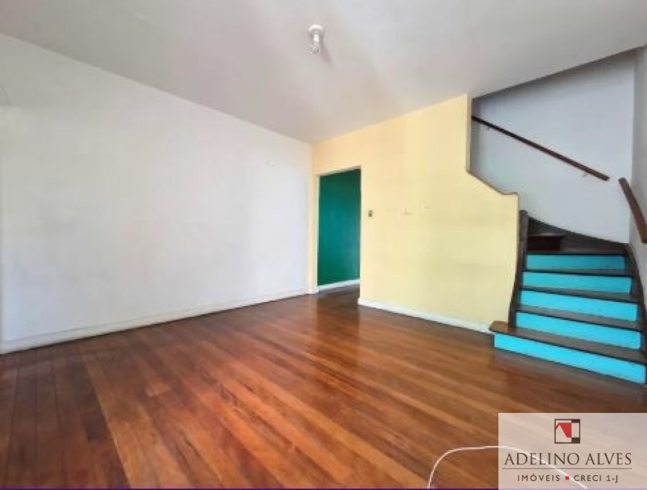 Casa de Vila para Venda - PARAÍSO