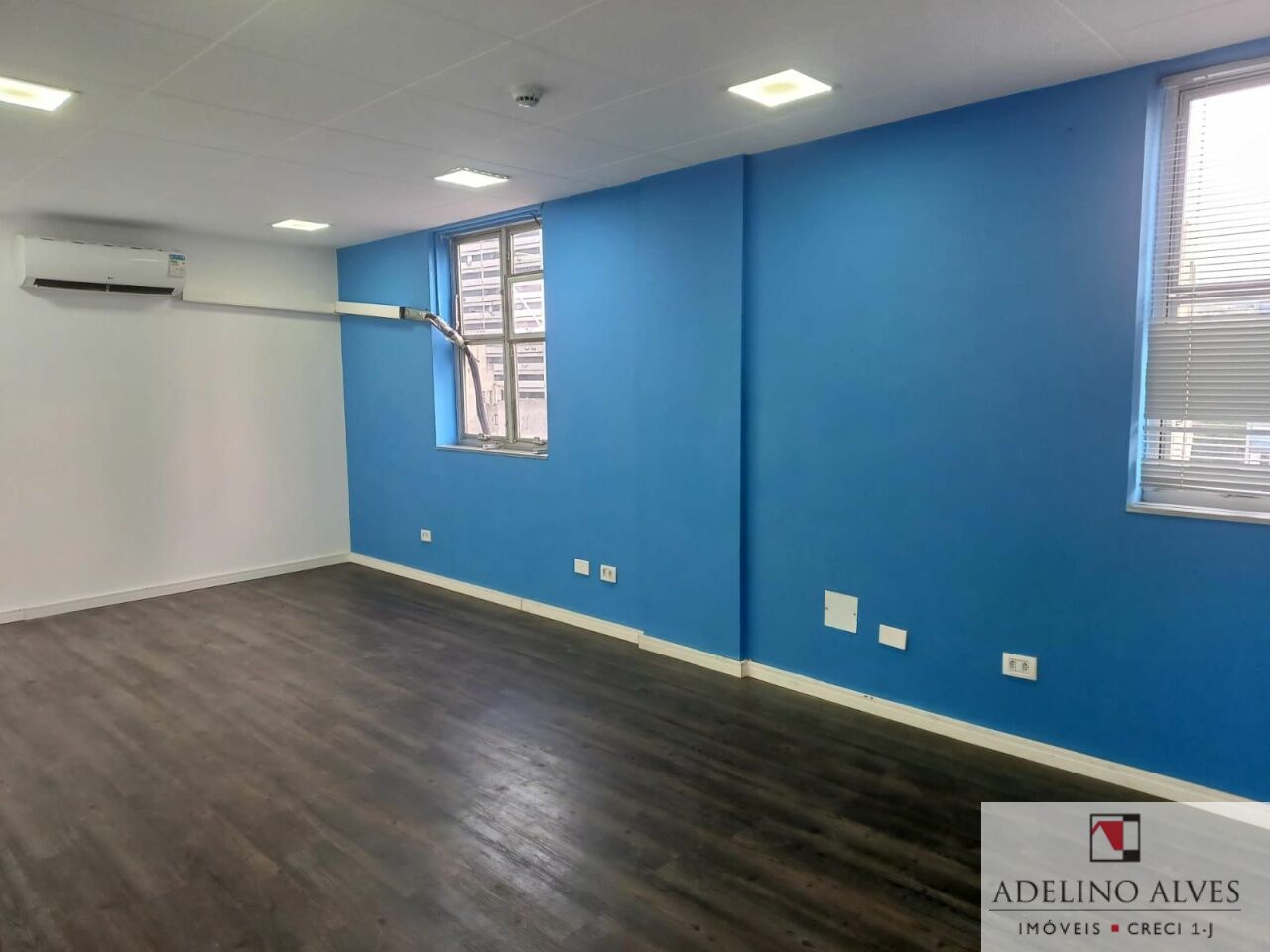 Conj. Comercial para Venda - CONSOLAÇÃO