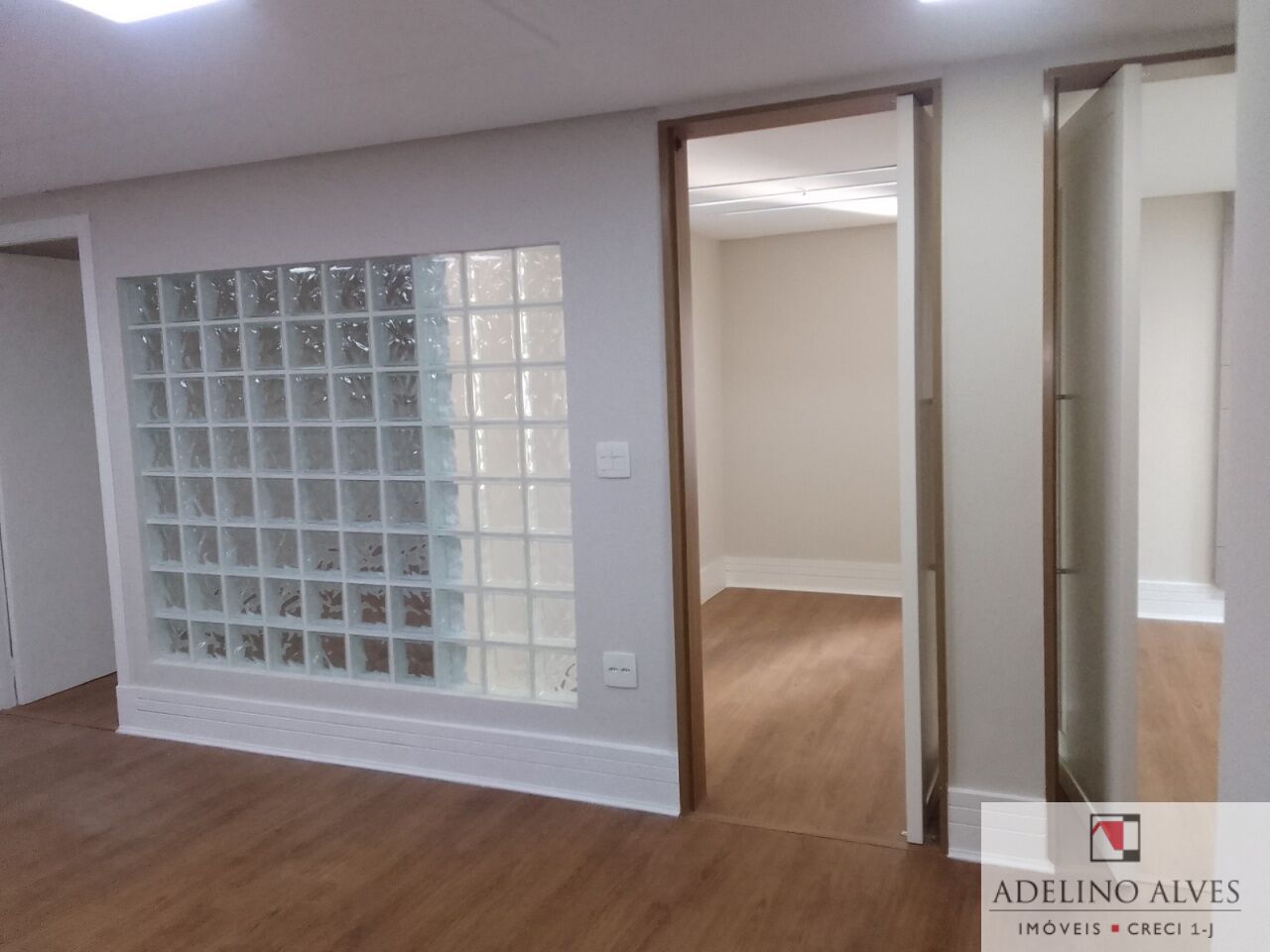 Conj. Comercial para Venda - MOEMA